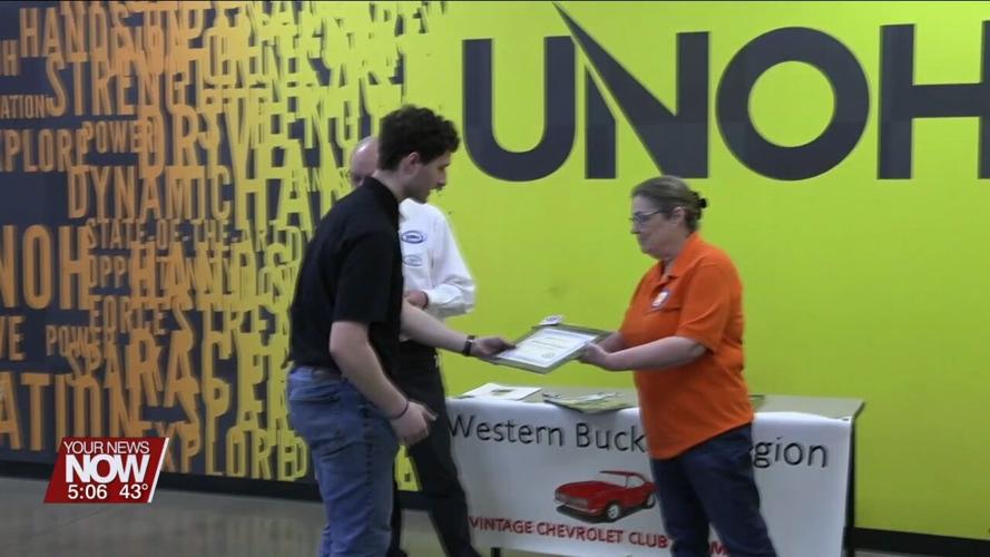 Vintage Chevy Car group gives scholarship to UNOH students