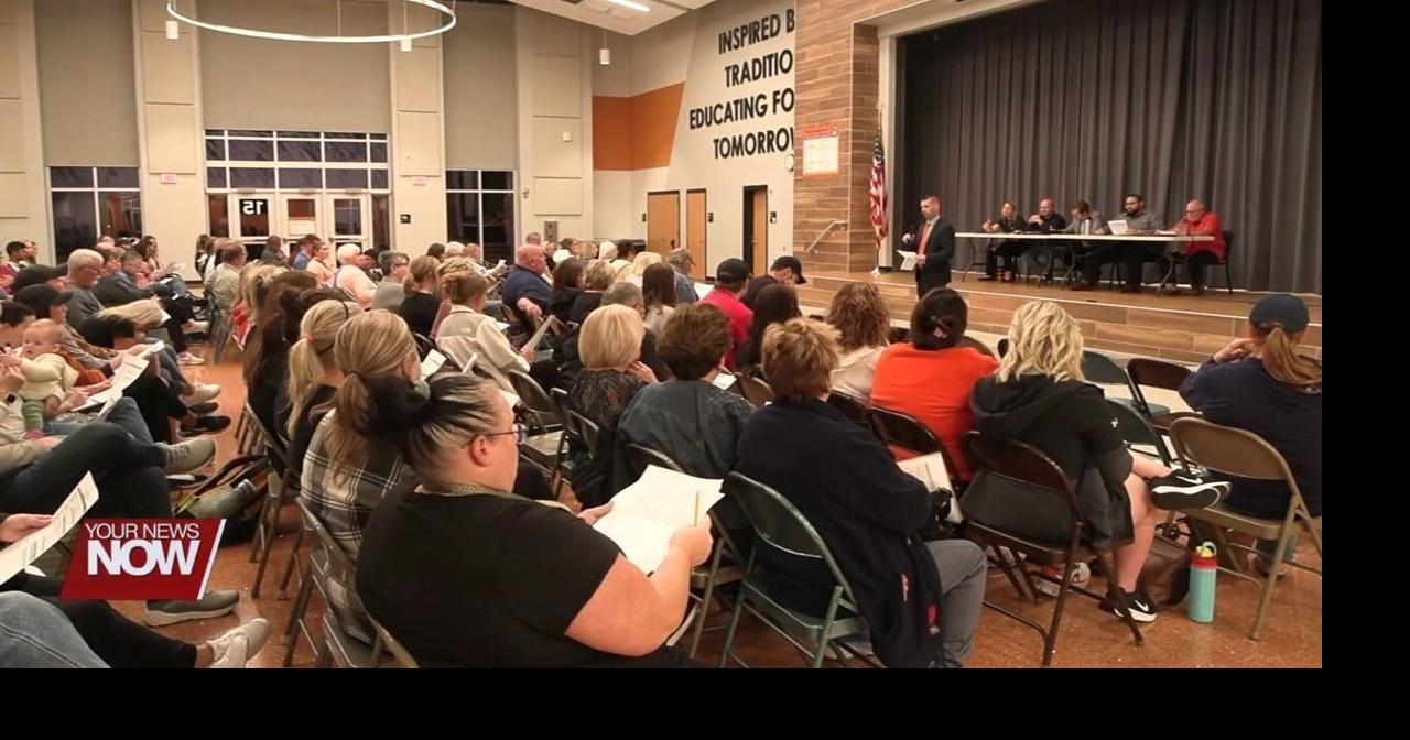 Elida residents address school board on the district #39 s financial