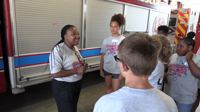 Mayor Smith highlights youth programs during “Around the Town” tour