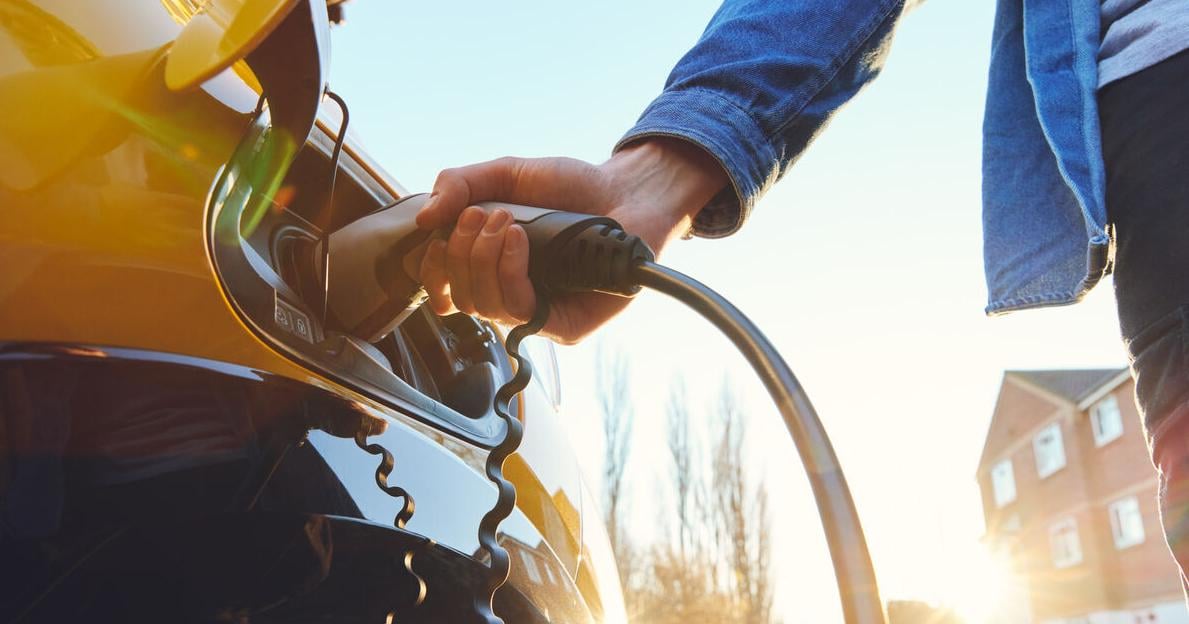Governor DeWine Announces Locations for Interstate Electric Vehicle Charging Stations - Vimarsana News