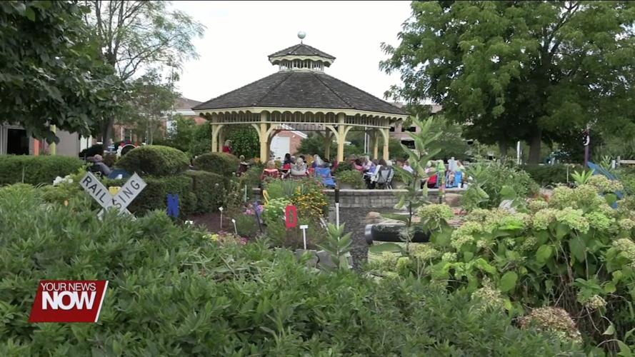 Allen County Master Gardeners talk tomatoes at Brown Bag Lunch Series