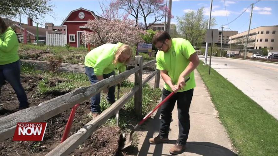 Apollo Career Center students provide a helping hand at the Children's Garden