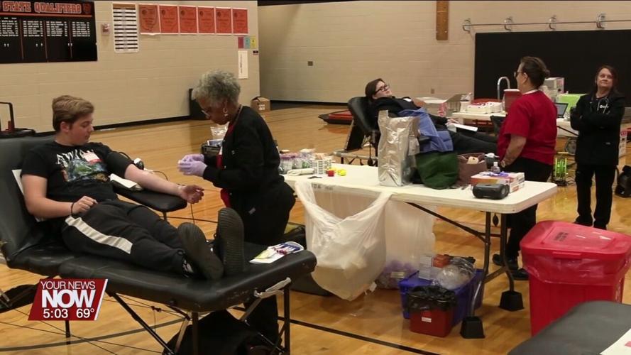 Elida FFA rolls up their sleeves to donate blood