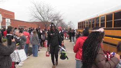 Lima Senior boys basketball team gets community send-off for state tournament
