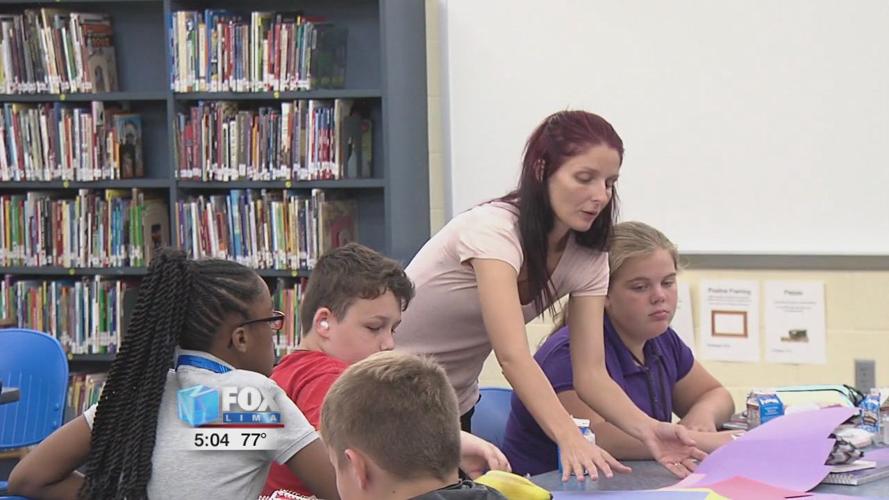 Lima City School students create cards for children with cancer 2.jpg