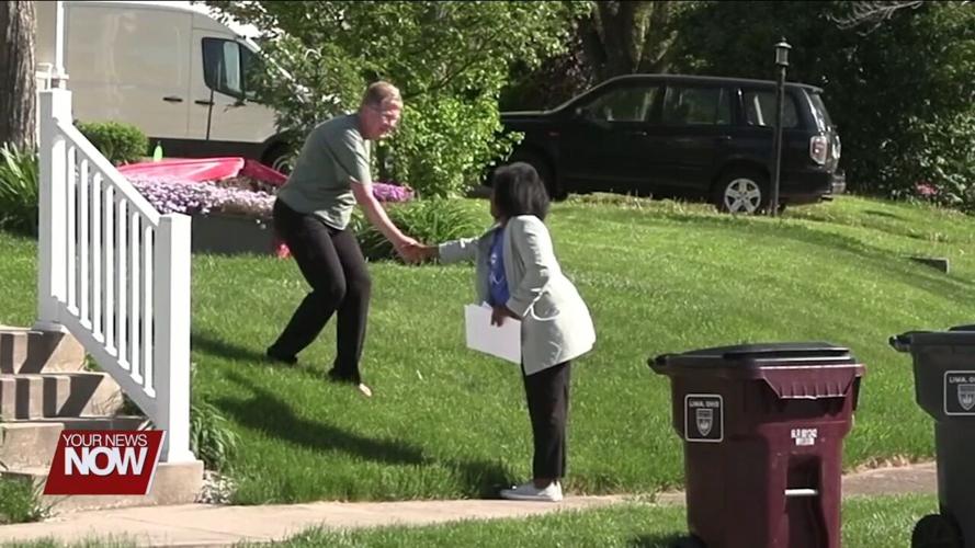 Mayor Sharetta Smith kicks off her "Walking the Wards" series in the 4th Ward