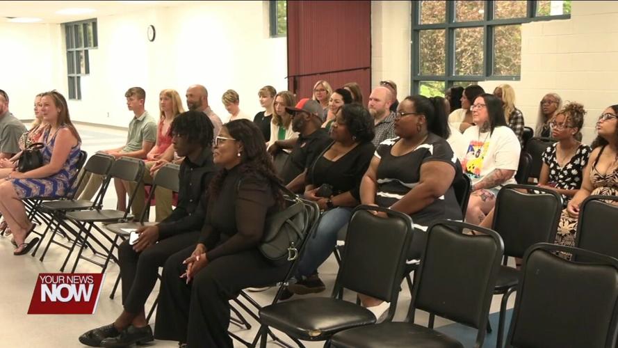 Lima's Alpha Kappa Alpha Sorority gives scholarships to 12 local students