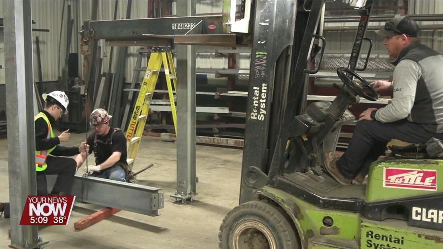 Tuttle Construction shares their trade skills with Vantage Career Center students