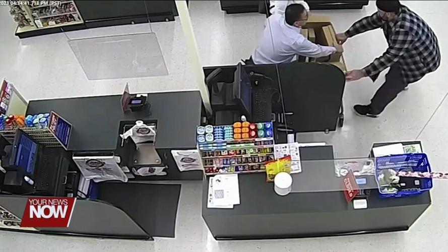 Stay safe when shopping and don't be an easy target for thieves, reminds police