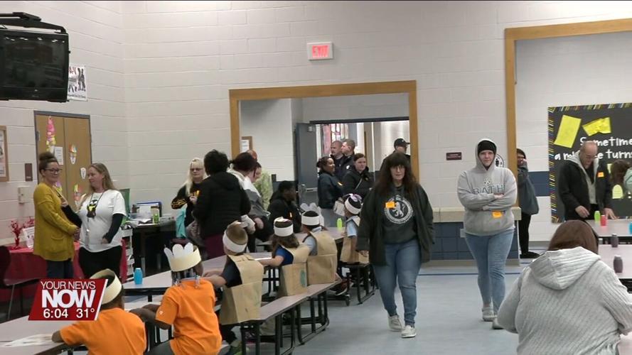 Lima City School students celebrate Thanksgiving with a feast shared with family and faculty