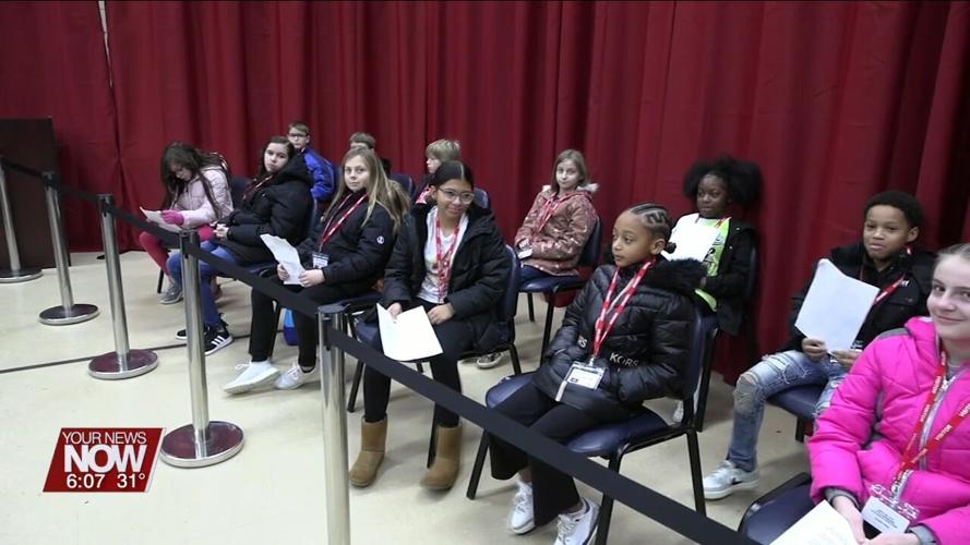 Elida 5th graders get to experience a mock case in Allen County