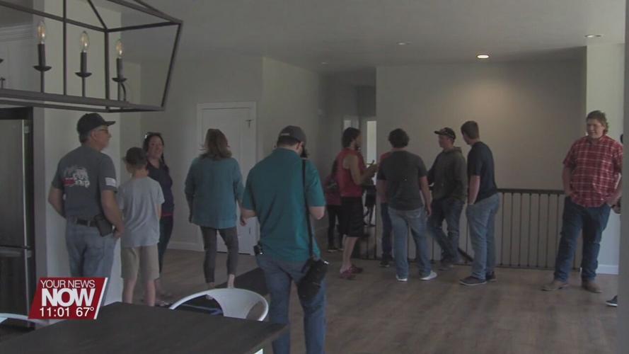 Tri Star students help Lots for Soldiers build house for Veteran family