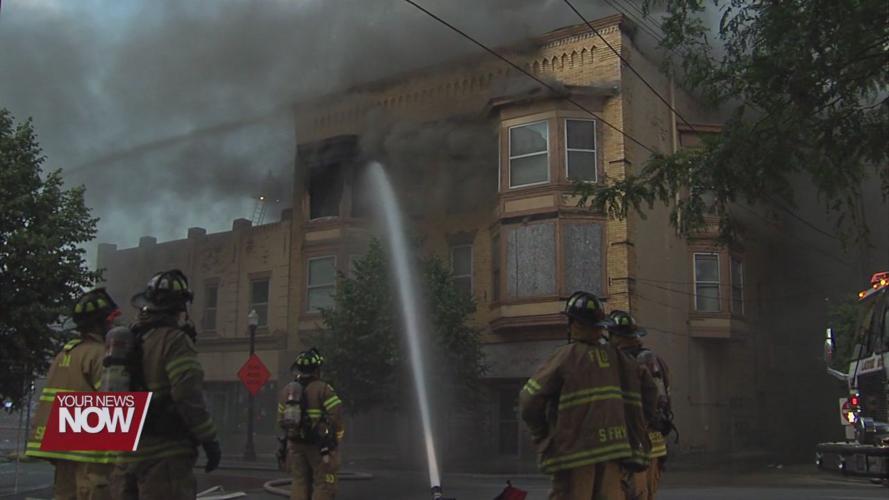 Crews respond to building fire on North Elizabeth Street
