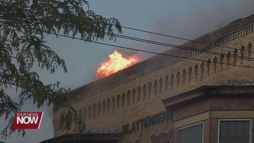 Crews respond to building fire on North Elizabeth Street