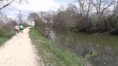 Heritage Trails Park District hosts April Showers Canal hike
