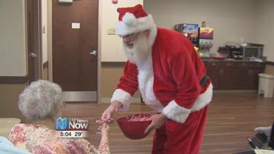 ONU Pharmacy Students host Santa for Seniors