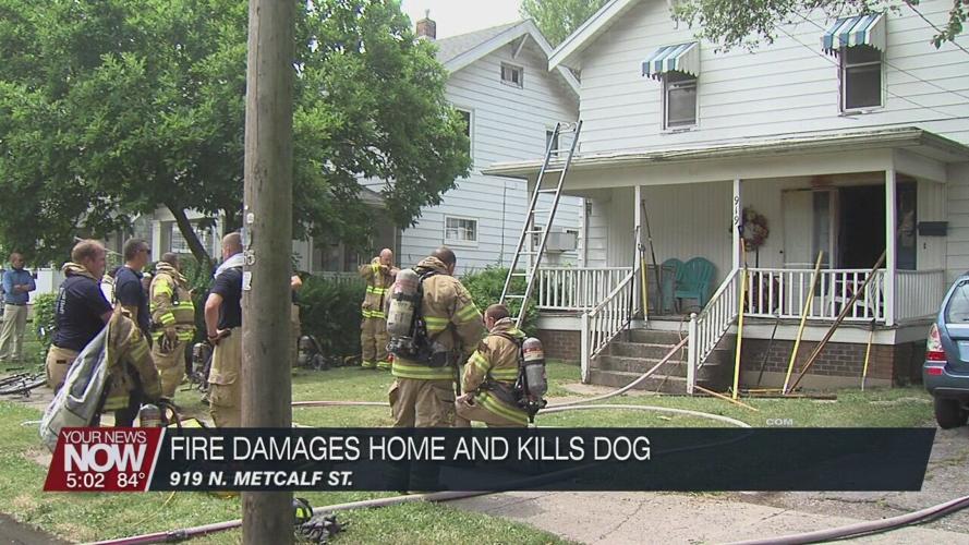 A fire causes serious damage to a Lima home and killed a family pet