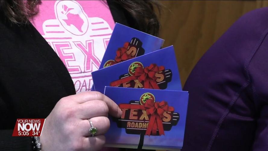 Lima's Texas Roadhouse donates gift cards to benefit those impacted by breast cancer
