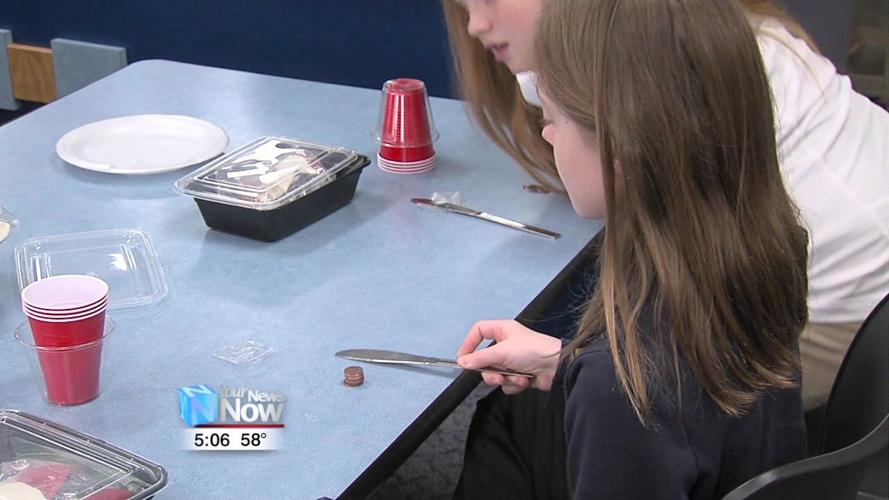 SESA introduces Newton's Laws to Heritage fourth graders 1.jpg