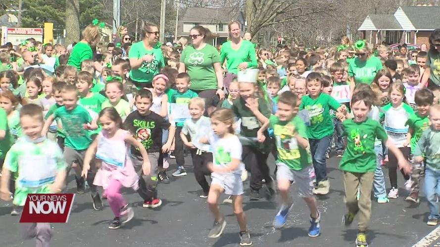 Shawnee Elmwood students get outside to enjoy weather during Daily Mile event