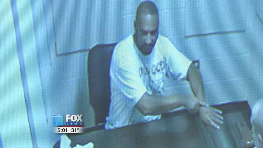 Kenneth Cobb admits to shooting but claims robbery, in interview on third day of trial