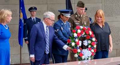 Governor, First Lady DeWine Honor Fallen Ohio Heroes at Wreath-Laying Ceremony