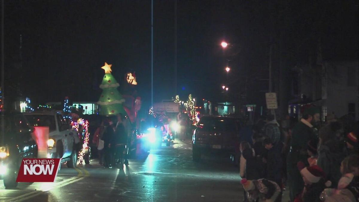 Kenton Christmas Parade 2022 Route Christmas Parade Held In Downtown Kenton | News | Hometownstations.com