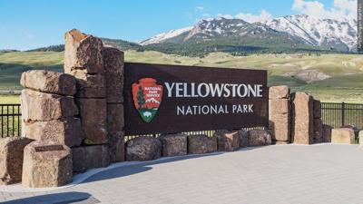 Yellowstone Park sign
