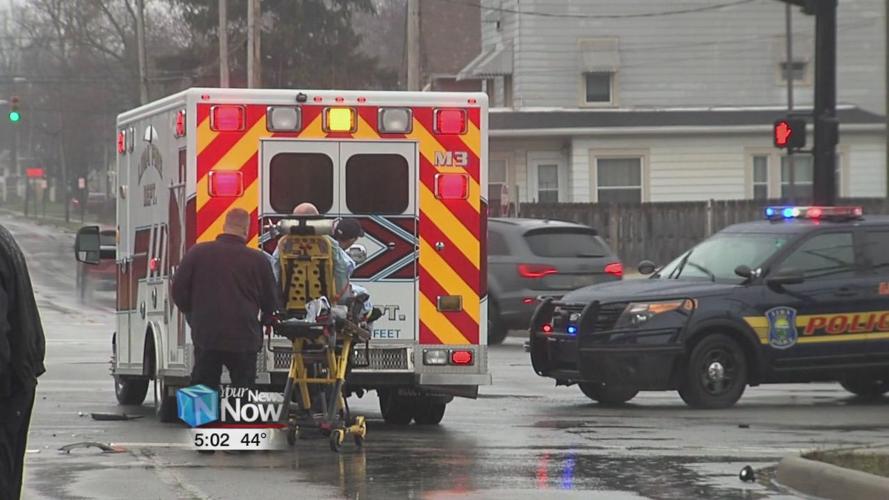 Three people injured in crash at intersection of Jameson Ave. and North Street