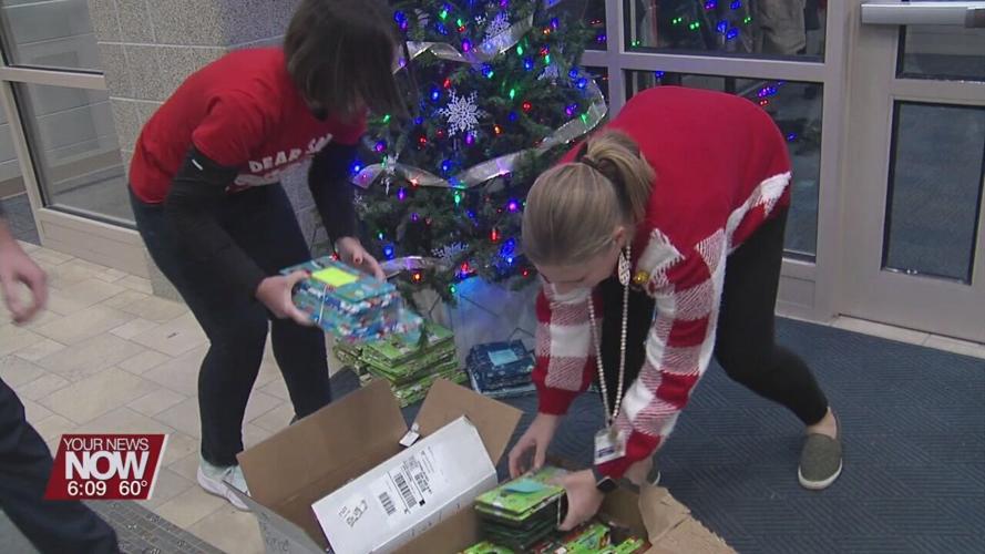 Books donated to Putnam County Elementary Schools by Leipsic Community Center