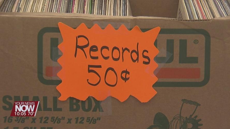 Lima AAUW holds annual book fair