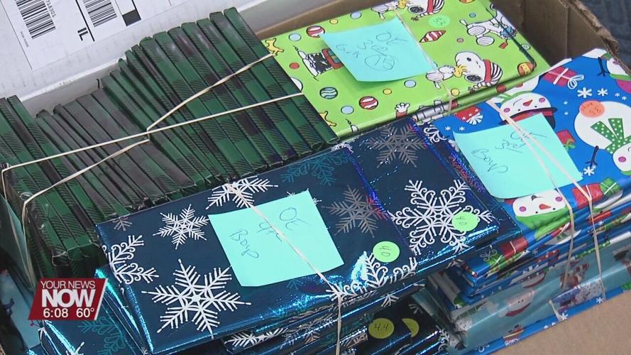 Books donated to Putnam County Elementary Schools by Leipsic Community Center