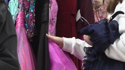 Lima Kiwanis helps local girls find free prom dresses at Divas Den