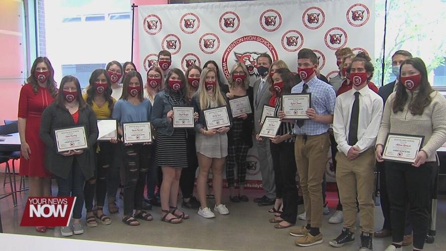 Lt. Gov. Husted speaks to Kenton students completing internships