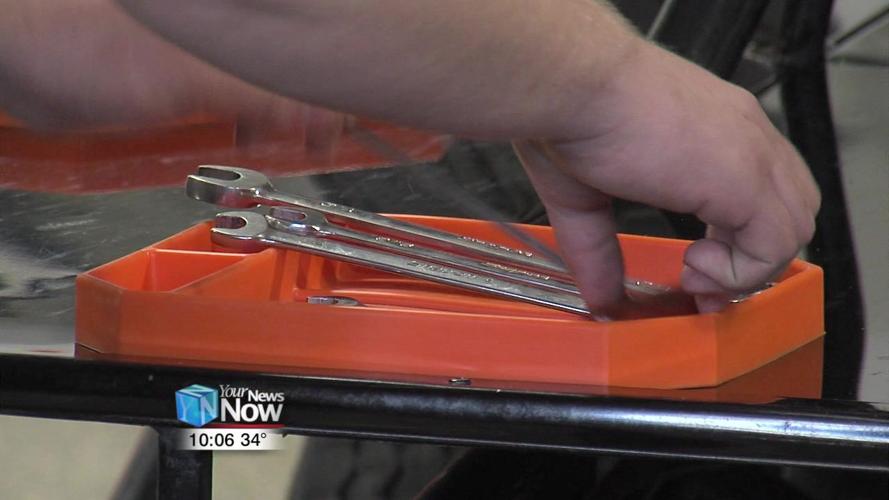 Local Inventor shares his product and judges entrepreneurs 2.jpg