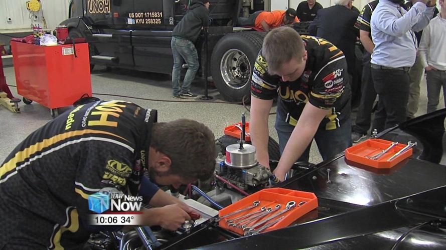 Local Inventor shares his product and judges entrepreneurs 1.jpg