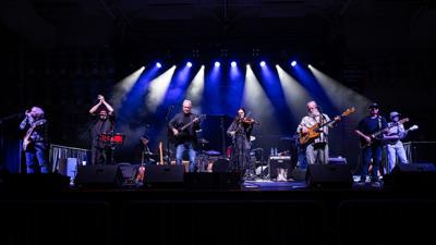 Back to Back Entertainment at the Niswonger this Weekend