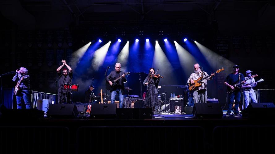 Back to Back Entertainment at the Niswonger this Weekend