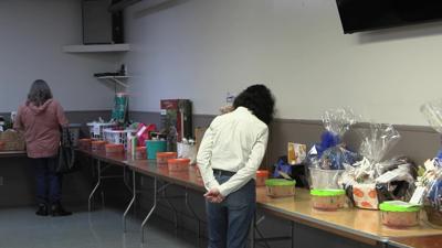 Lima community rallies behind officer battling cancer