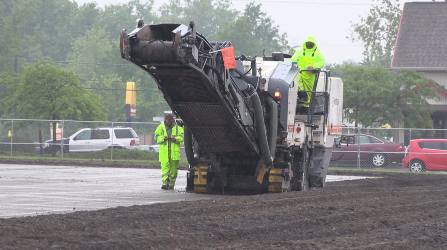 Macy's Tower comes down ending an era of an architectural landmark