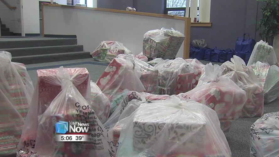 WOCAP, ABATE, seal Christmas with love for local families 1.jpg