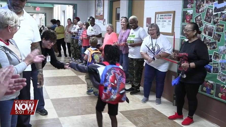 Lima mayor, first responders, and other community members show support to Unity students with Clap In