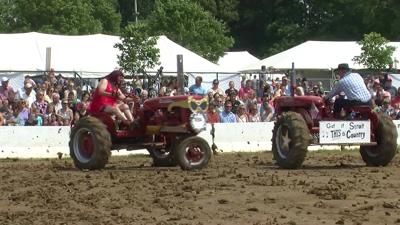 Maria Stein Country Fest returns with tractor square dancing, circus acts and family fun