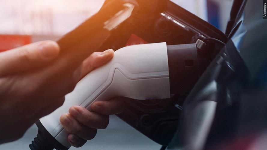 Electric vehicle (EV) charger