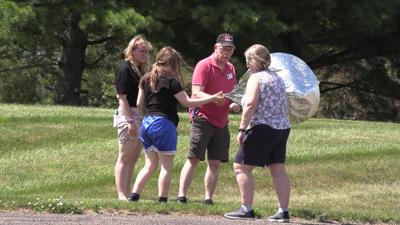 Amateur radio enthusiasts get together for "Field Day"