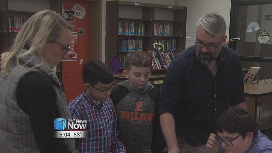 Elida students get to program robots and it's as awesome as you think