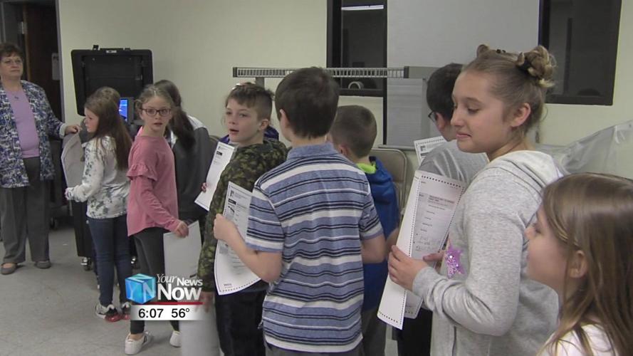 Bath Elementary students tour county offices and learn about elections 1.jpg