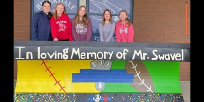 Hancock and Paulding students paint top plows