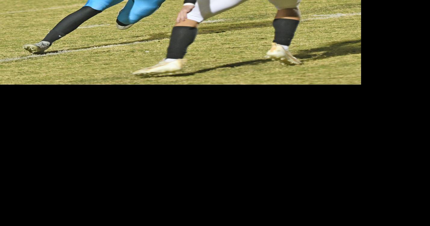 Grizzlies maul North Iredell in playoff opener