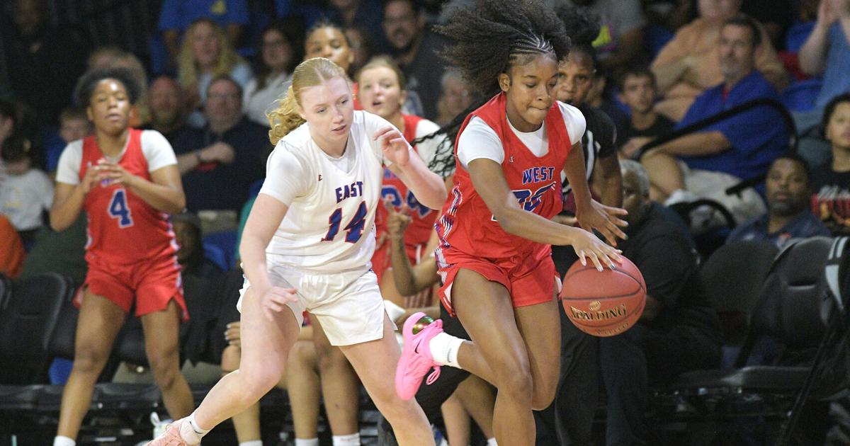 Photo gallery: NCCA East-West All-Star Games